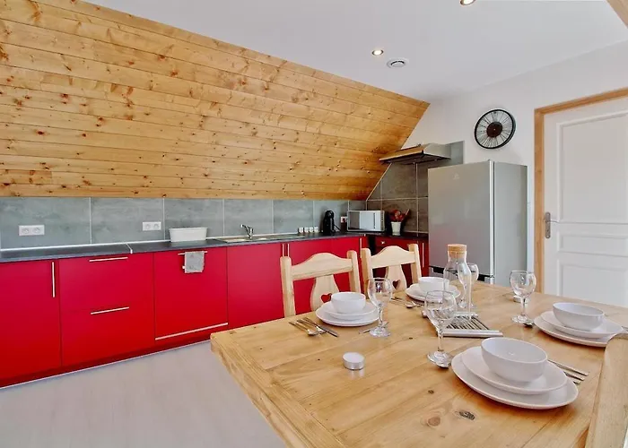 Lahora Lait'colo De L'izard - Panoramique アパート *